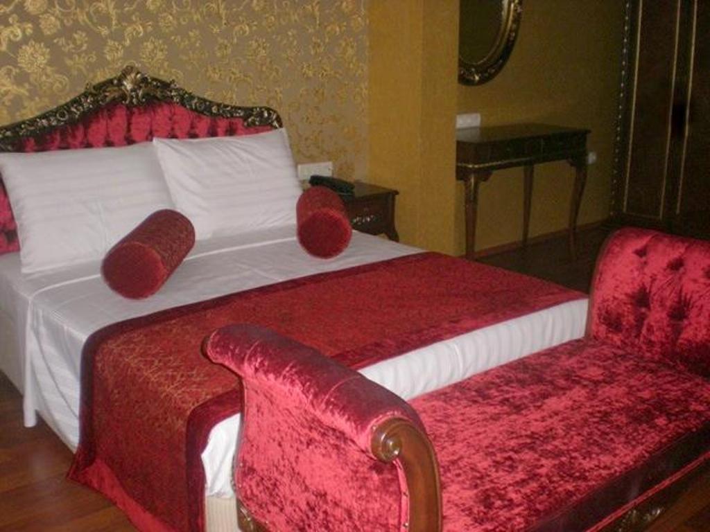 Hotel Santa Hill Истанбул Екстериор снимка