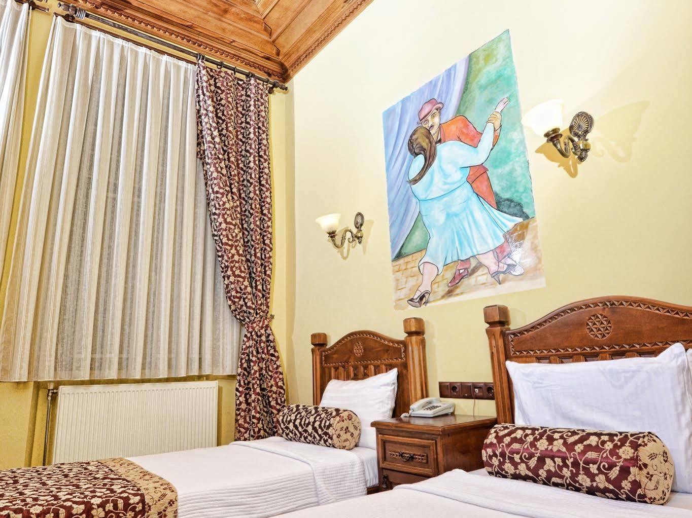 Hotel Santa Hill Истанбул Екстериор снимка